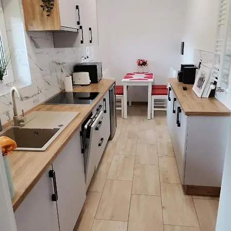 Nad Woda 2 Apartment *