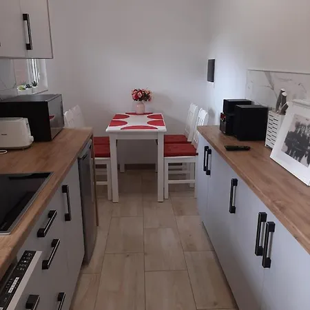 Nad Woda 2 Apartment *